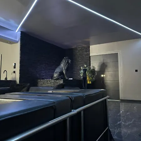 Thefloor - Hotel Spa Apartament *